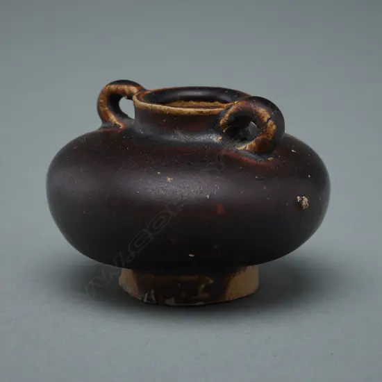 Stoneware ring-handled bottle – Sawankhalok - c.14thC,